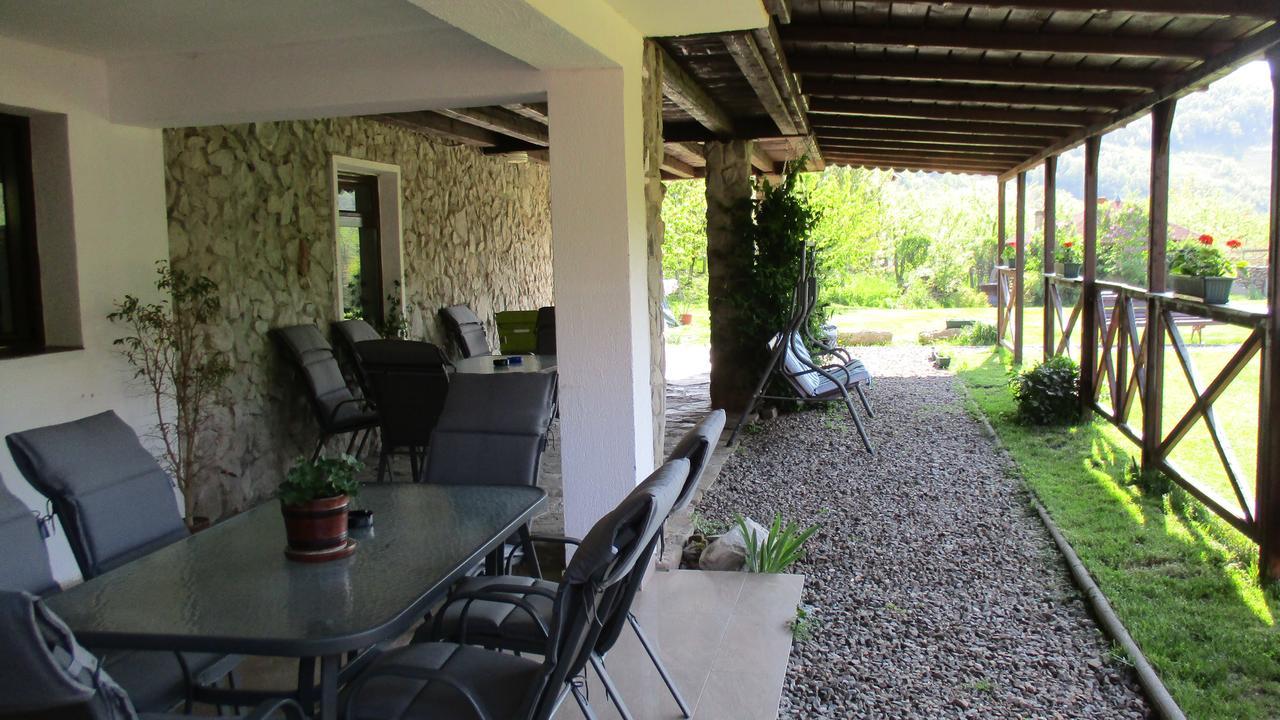Cabana Poiana Galdei 外观 照片